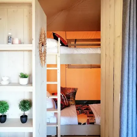 Il Villaggio Del Re Glamping Retreat Hotel *